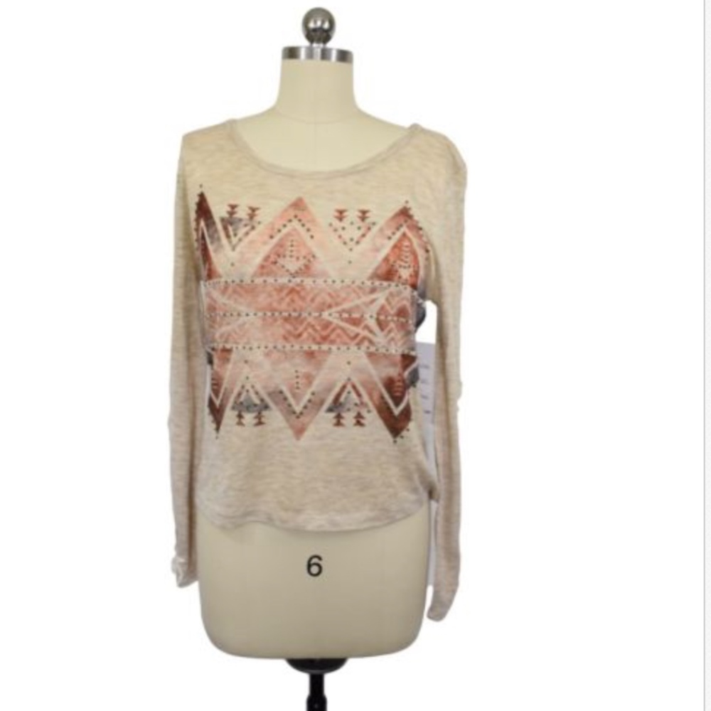 Blind Trust Womens Oatmeal Aztec Top Size Medium